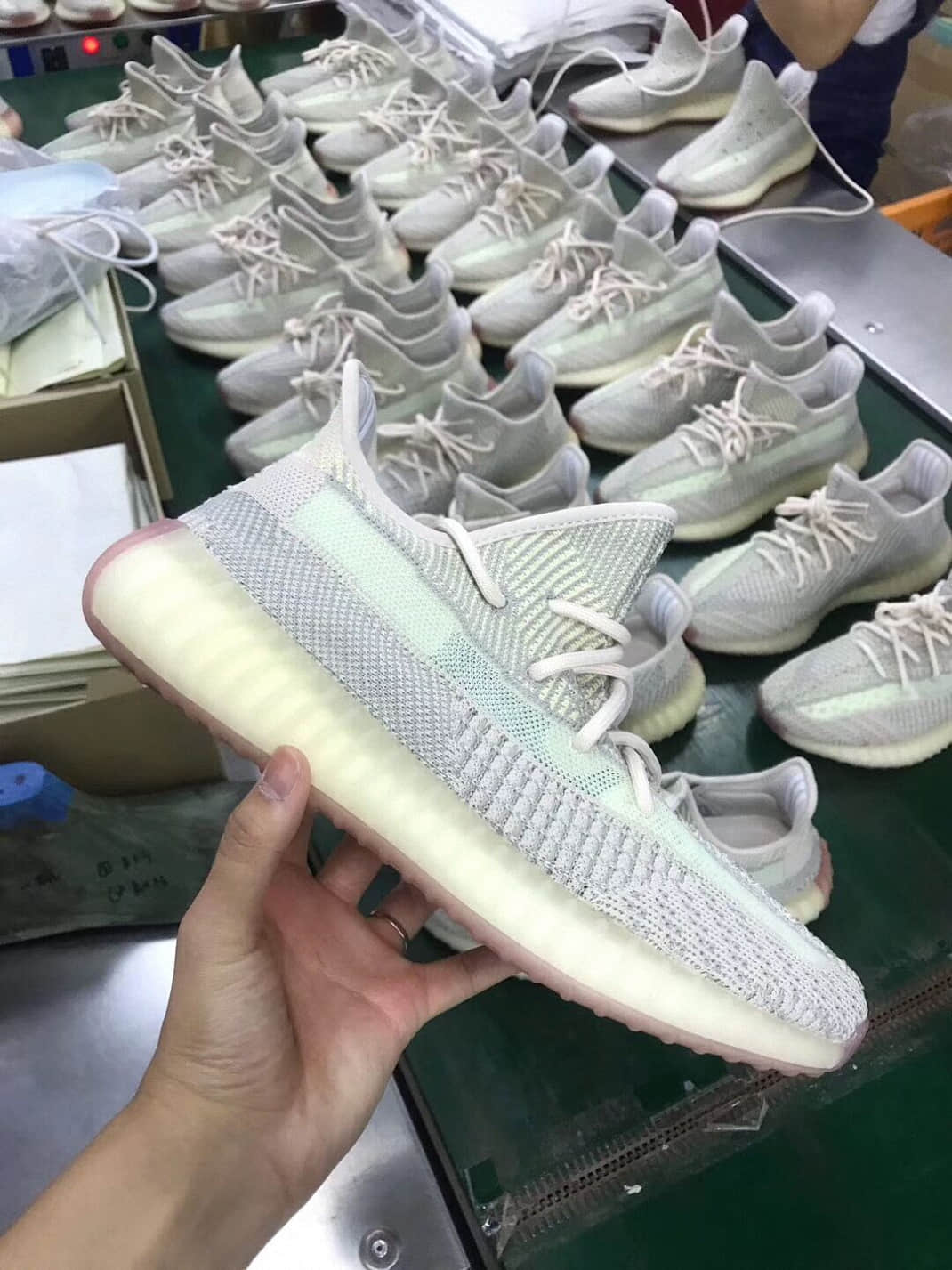 新品 確実正規品 yeezy boost 350 v2 シトリン 27cm